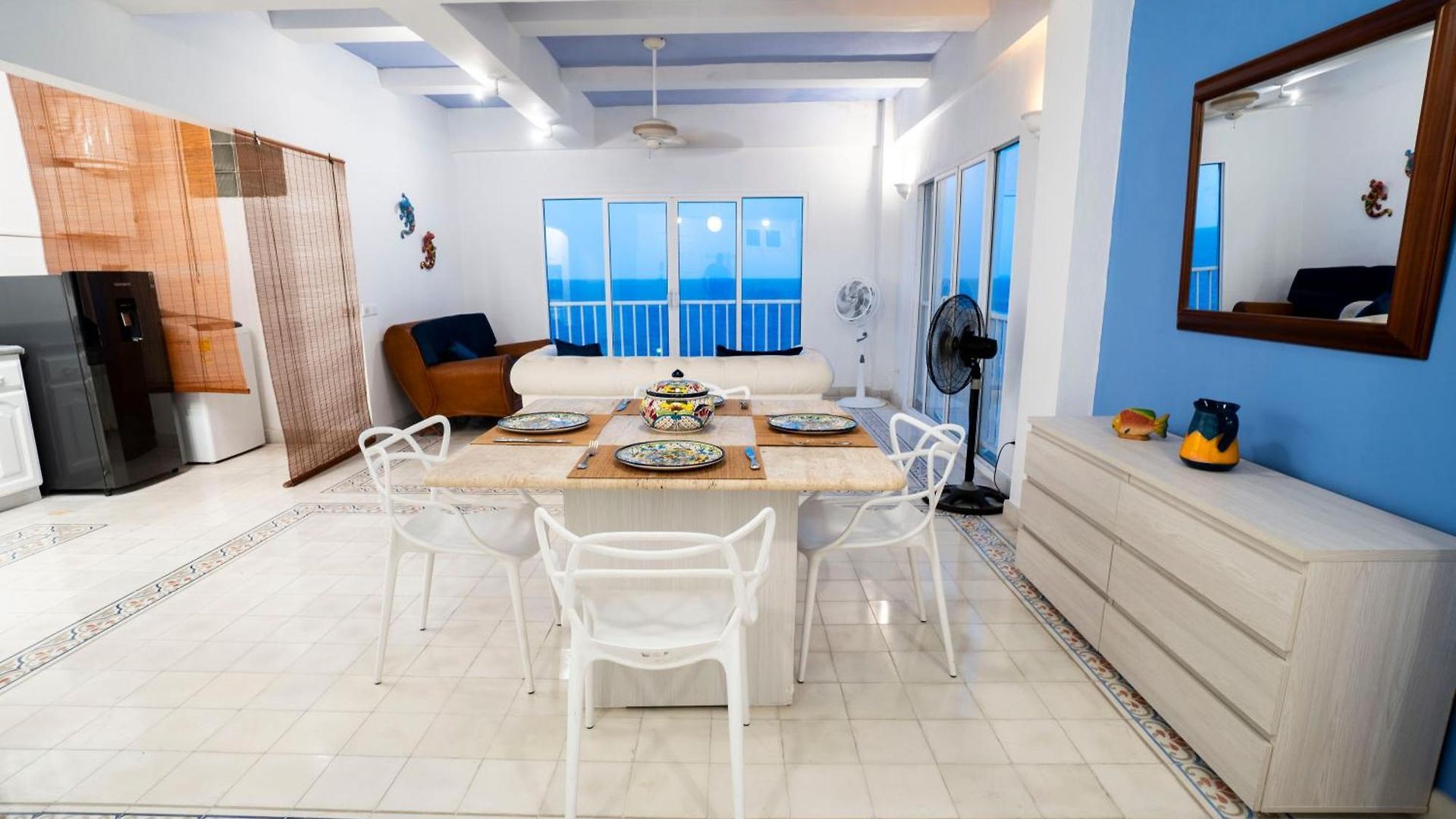 Renovated With Ocean View In Historic Center! Apartamento