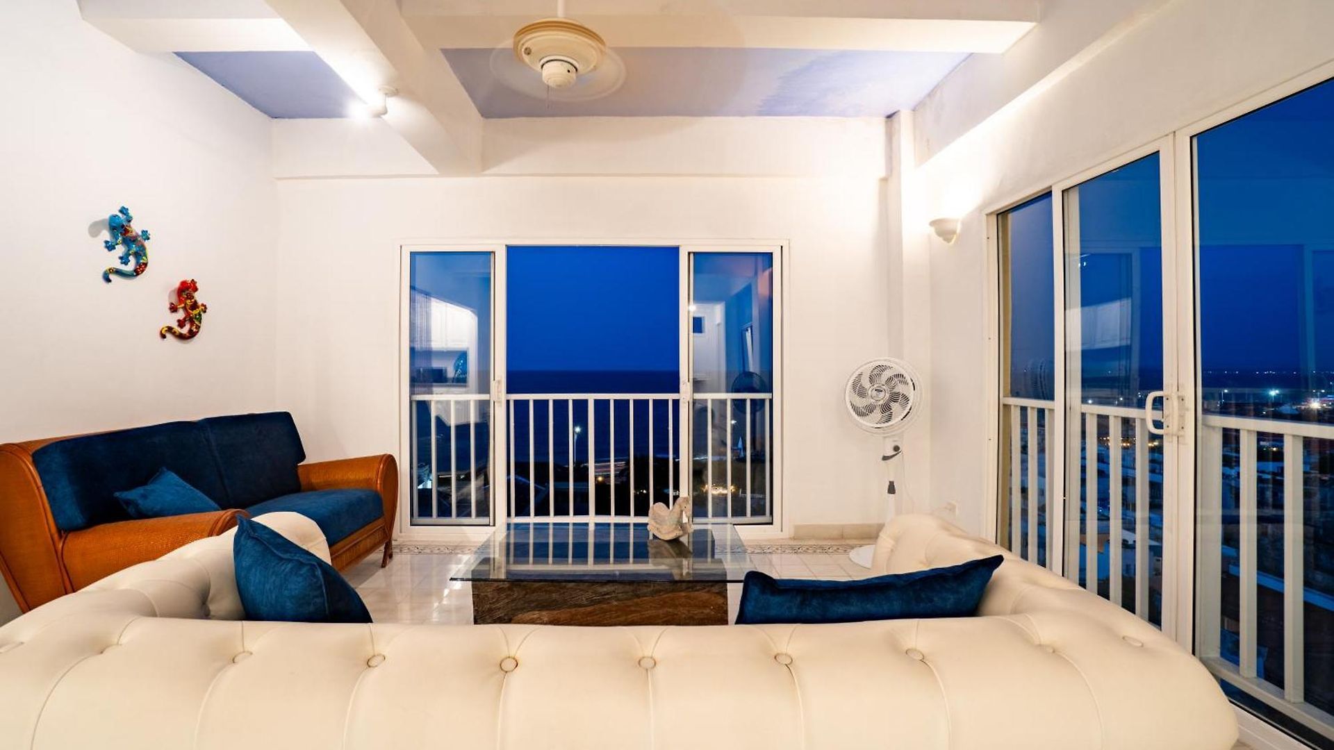 Renovated With Ocean View In Historic Center! Apartamento