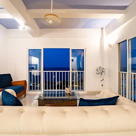 Renovated With Ocean View In Historic Center! Apartamento