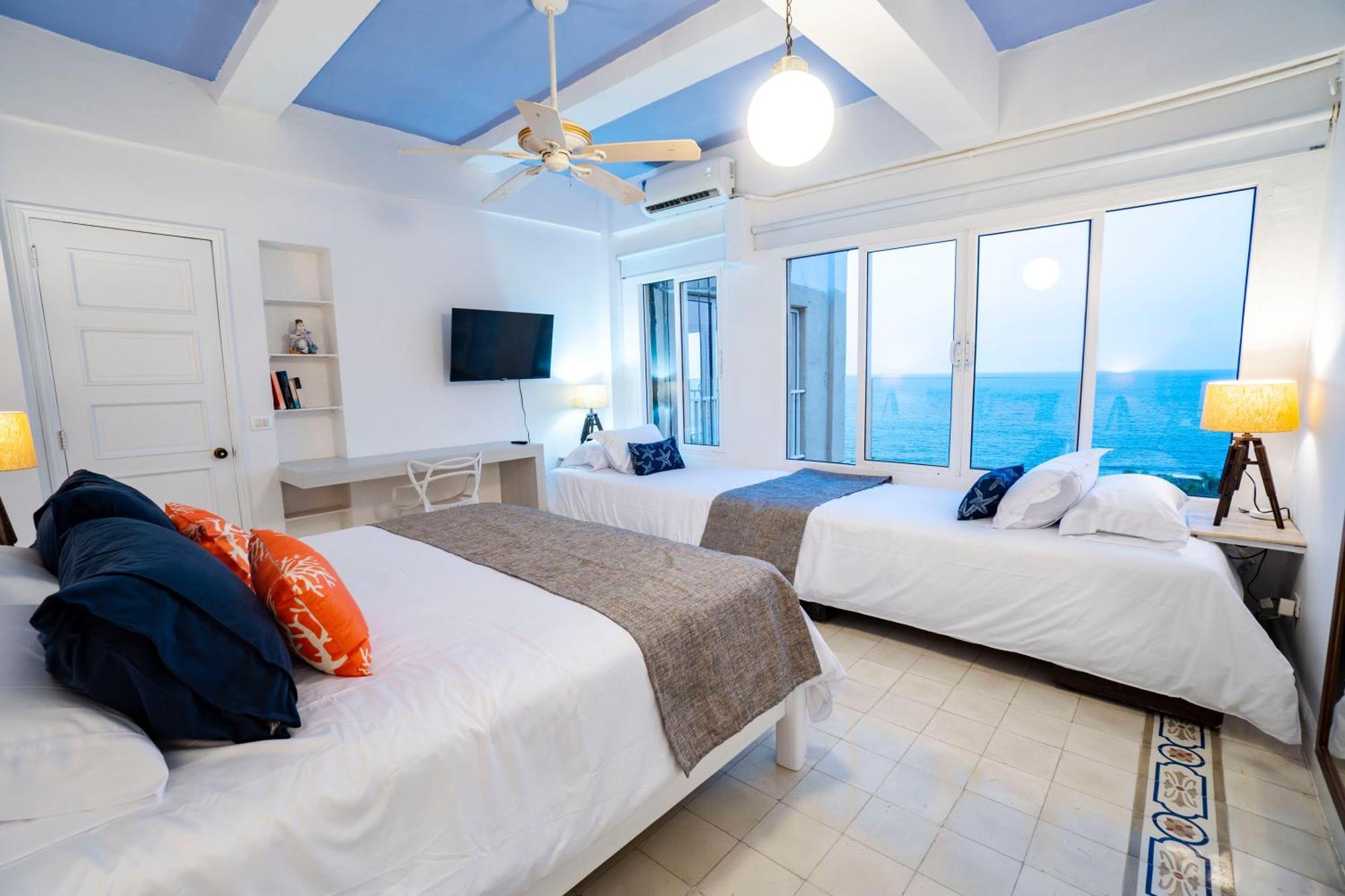 Renovated With Ocean View In Historic Center! Apartamento